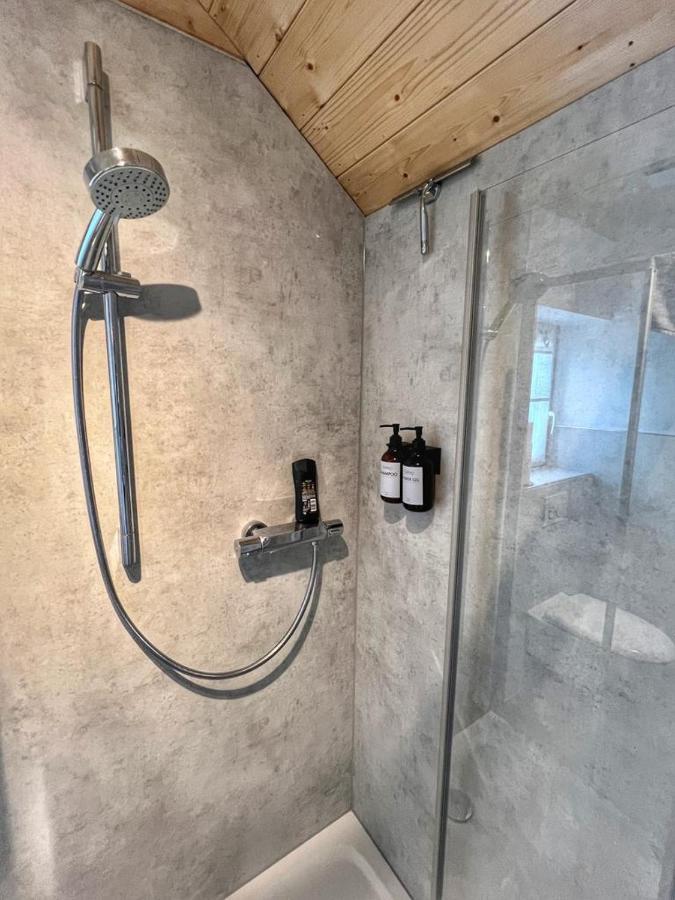 Helle 2 Zimmer Dg Wohnung 파사우 외부 사진